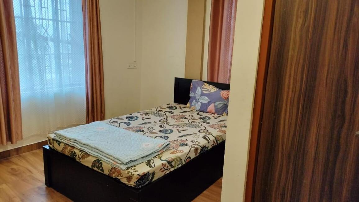 Aroma Inn Shillong Bagian luar foto