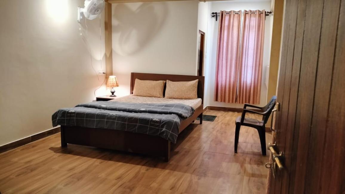 Aroma Inn Shillong Bagian luar foto