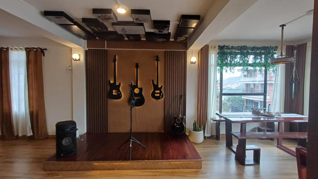 Aroma Inn Shillong Bagian luar foto