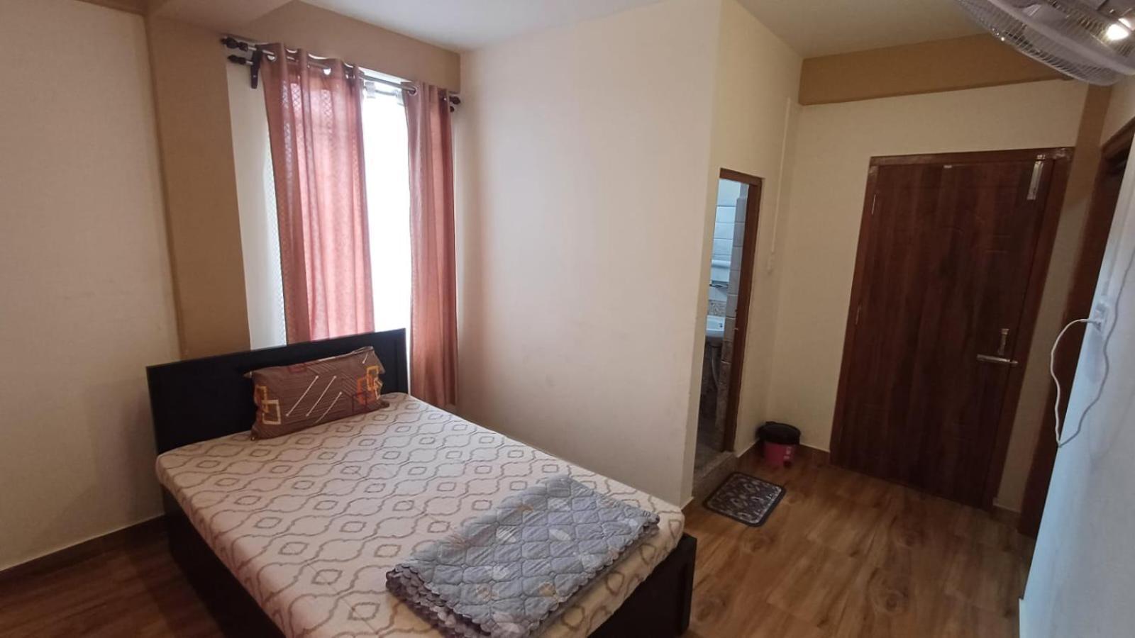 Aroma Inn Shillong Bagian luar foto