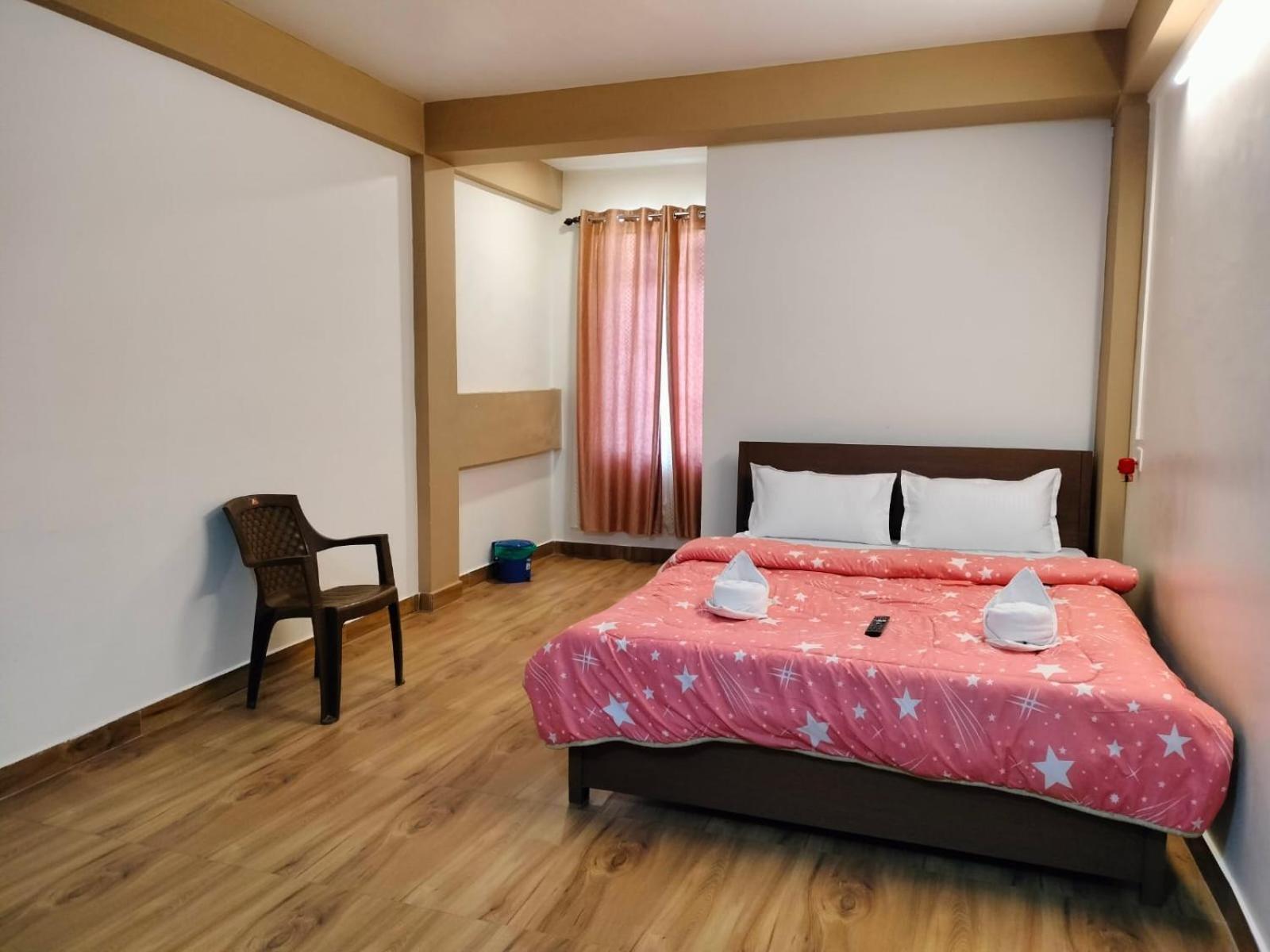 Aroma Inn Shillong Bagian luar foto